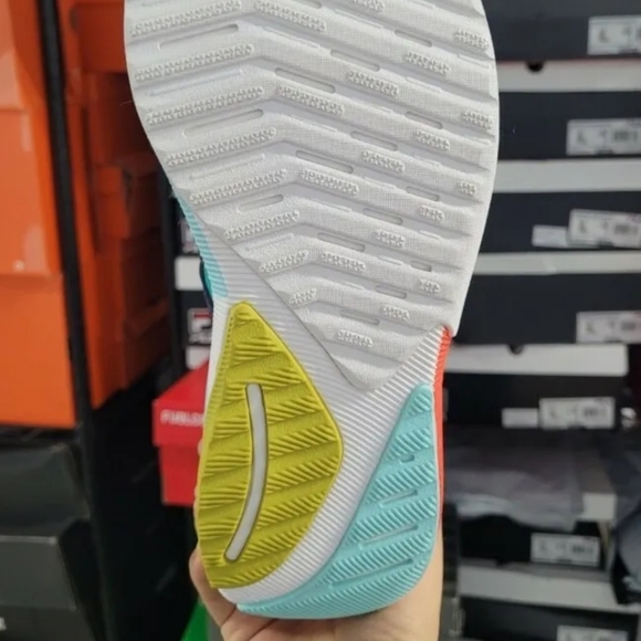 NEW BALANCE PROPEL PENSOLE MPNFLOL FOOT LOCKER LIMITED EDITION 574 997 990 993 - Picture 5 of 6